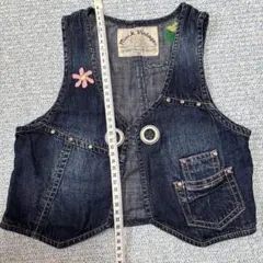 Item thumbnail for item 366cb55a-d9ed-4bcd-82cc-29cd7889d2fe