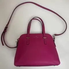 美品・ケイトスペード　ショルダーバッグ　2way　レザー　ピンク　ロゴ刻印