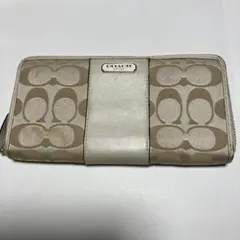 COACH コーチ 長財布 シグネチャーラウンドファスナー ベージュ系【鑑定済】