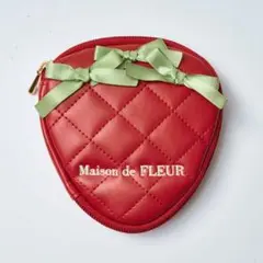 Maison de FLEUR メゾン ド フルール いちごアクセサリーケース