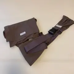 Konny ヒップシート ブラウン