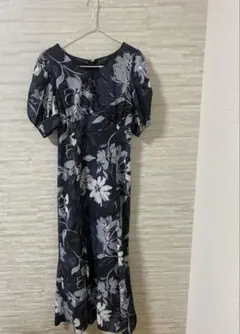 JILL by JILLSTUART 花柄ロングワンピース Sサイズのサムネイル