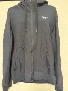 Reebok ダークグレー フルジップパーカー