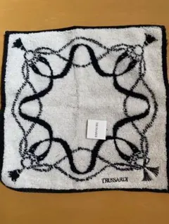 新品☆トラサルディ　ハンカチ