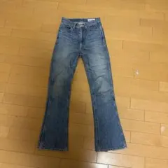 HOLIDAY DENIM フレアパンツ