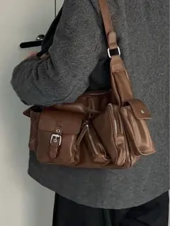 ブラウン レザー風 ショルダーバッグ 中型