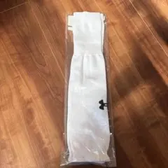 アンダーアーマー ホワイト　カーフ ソックス M (25-27cm)