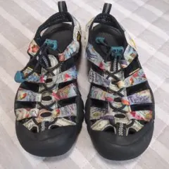 KEEN　23cmのサムネイル