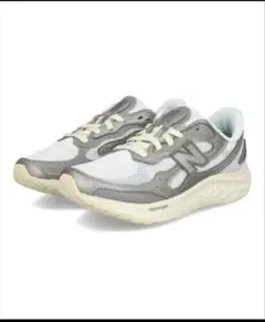 ニューバランス　レディーススニーカー WARISTS4D 24.5センチ