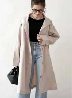 トレンチコート白