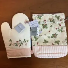 WEDGWOOD ワイルドストロベリー 鍋つかみ ミトン 巾着 セットのサムネイル
