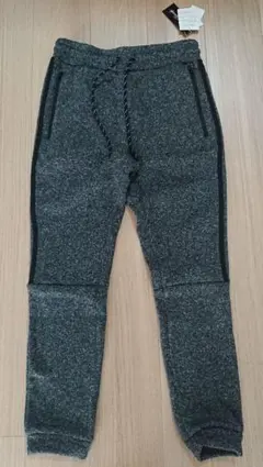 【新品タグ付】裏起毛 ダークグレー スウェットパンツ ストレッチあり