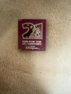 東京ディズニーランド ミニーマウス ピンバッジ 21周年記念