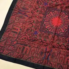 大判スカーフ ブラック×赤 ペイズリー