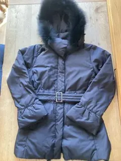 ファー付き黒ロングコート