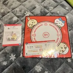 一番くじ　ちいかわ　タオルとラバーチャーム