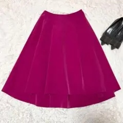 美品✨ブレンヘイム アシンメトリーフレアスカート マゼンタピンク M トリアセのサムネイル