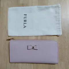 FURLA 財布
