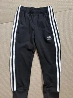 adidas ブラック ロングパンツ ストライプ