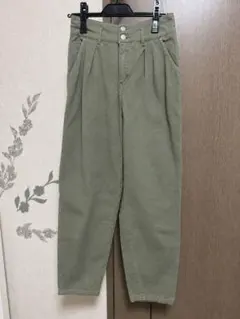 しまむら　カーキ　ジーンズ　パンツ　Mサイズ　ハイウエスト