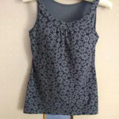 GU ブラつきタンクトップ