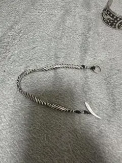 シルバー ツイストデザイン ブレスレット