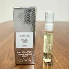 TOM FORD 香水 ソレイユ ネージュ 2ml ミニ サンプルのサムネイル