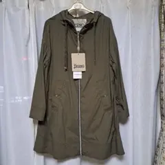 専用！　Herno フード付きコートのサムネイル