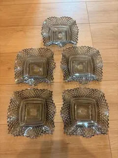 Item thumbnail for item 75d0330a-3aeb-4cd6-ae38-c3914b6ede22