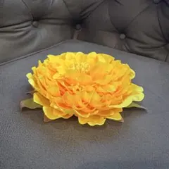 I2062 新品 コサージュ イエロー 大輪 牡丹風 ヘアアクセ or ブローチ
