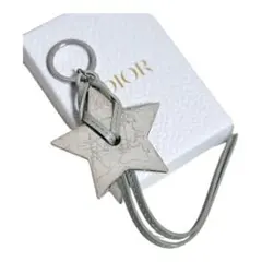 dior キーホルダー