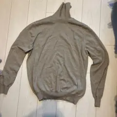 グランサッソ　グレージュ　ハイネックセーター ウール100%