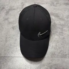 NIKE スウッシュ刺繍ロゴ ブラック メッシュキャップ