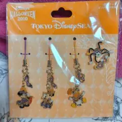2010年　ディズニーリゾート　ハロウィン　ストラップ　ピンバッチ　セット