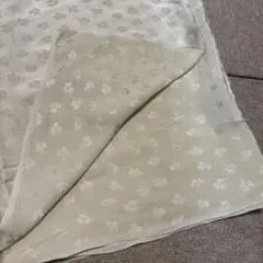ベージュ　花柄　シルク生地