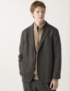 UNIQLO コンフォート2Bジャケット　チドリ