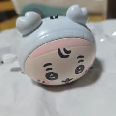 ちいかわベビー ハイハイフィギュアコレクション　ゼンマイ 古本屋 カニちゃん