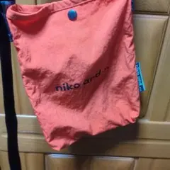 Item thumbnail for item 4b9e03a6-3cfd-484a-a63c-497053c586b7