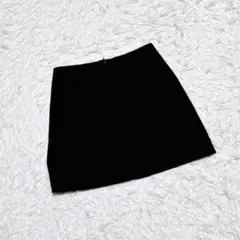 【H&M】　ミニスカート　（36）　台形　黒　無地　ブラック　薄手　シンプル