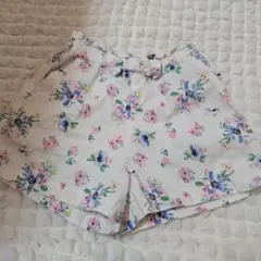 花柄ハーフパンツ　100