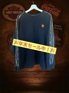 【年末セール中！】adidas スウェット カモ柄ライン