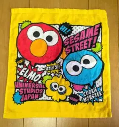 【美品】セサミストリート ハンドタオル イエロー ユニバーサルスタジオジャパンのサムネイル