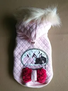 犬服　ペットウェア タグ付き新品　ピンク色ボア付きパーカー　2号サイズ