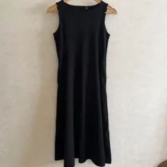 UNIQLO ウルトラストレッチエアリズムワンピース