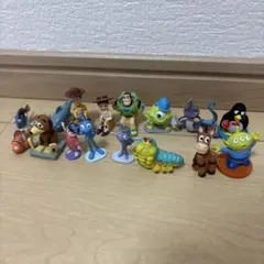ディズニーピクサー　トイストーリー・ニモ・モンスターズインクフィギア　まとめ売り