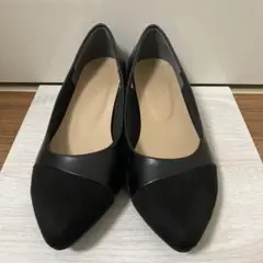 黒パンプス