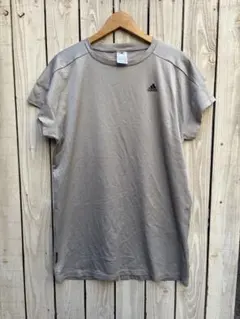 □adidas グレーシルバー　ランニングウェア　Tシャツ
