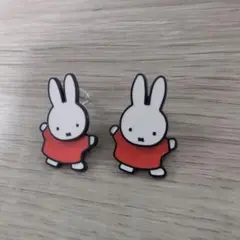 ミッフィー ピアス 両耳用