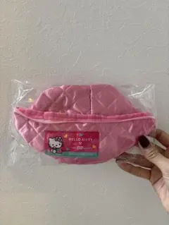 31 HELLO KITTY キルティングポーチ ピンク