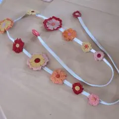 花モチーフの本革デザインベルト